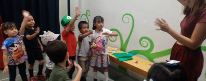 Actividad Cultural Comunitaria: Presentación: Los conejos y Amaya, la mariposa monarca